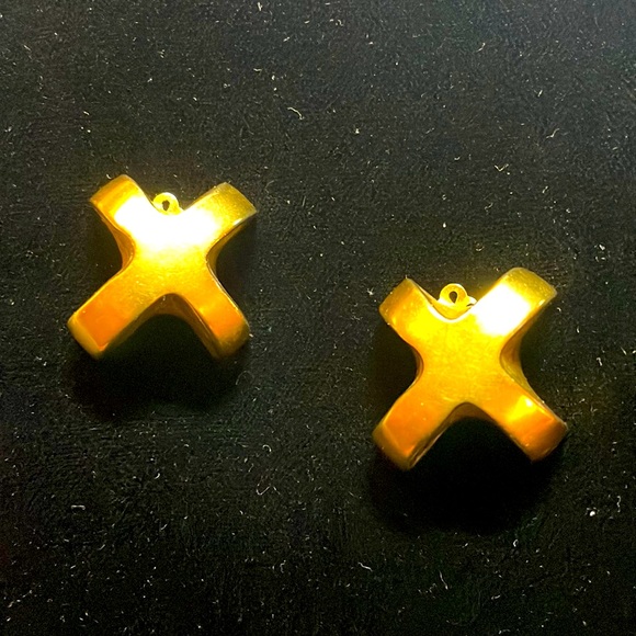 Vintage ROBERT LEE MORRIS matte gold modernist clip on earrings designer runway - Picture 1 of 3